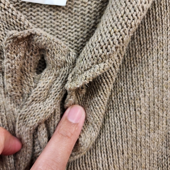 Lilith Women's Vintage Knit Button Down Top - XL - Picture 4 of 6